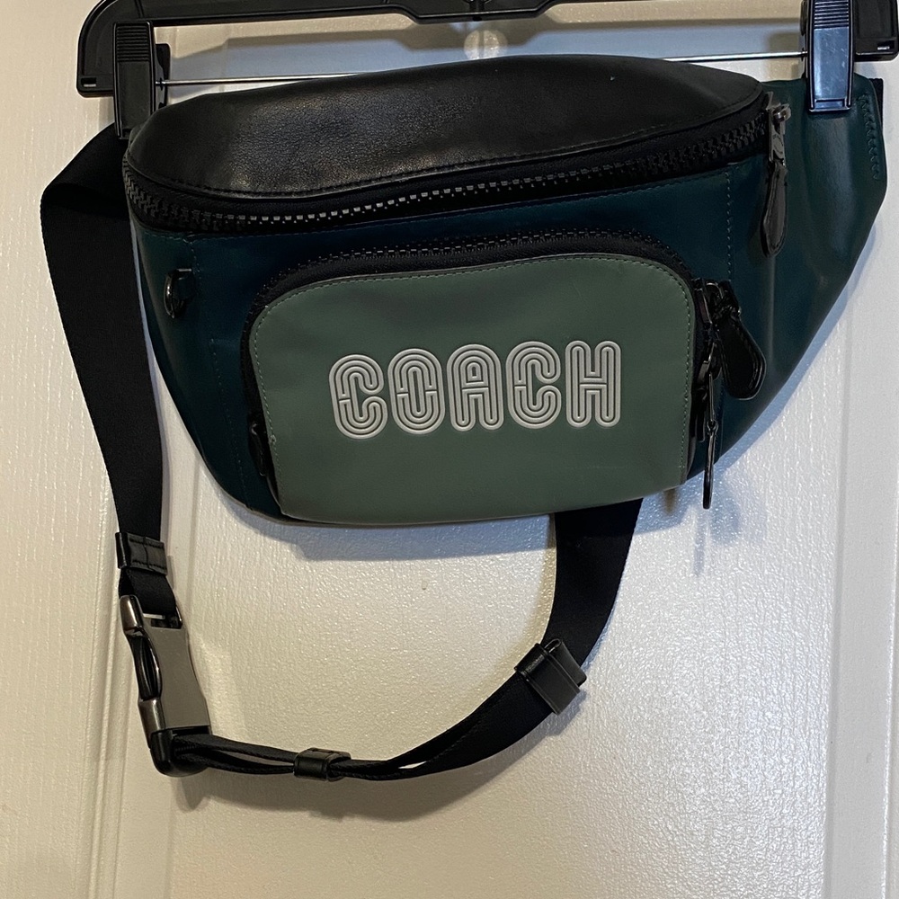 Coach Men's Black and Green Belt Bag